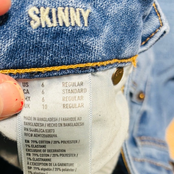 AE Super Stretch Skinny Jean Size 6 Regular - Picture 9 of 9